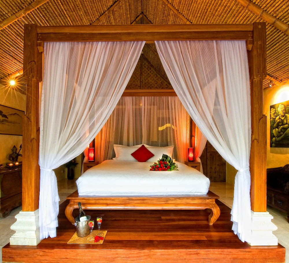 balinese-villa-1000x1000 copy2